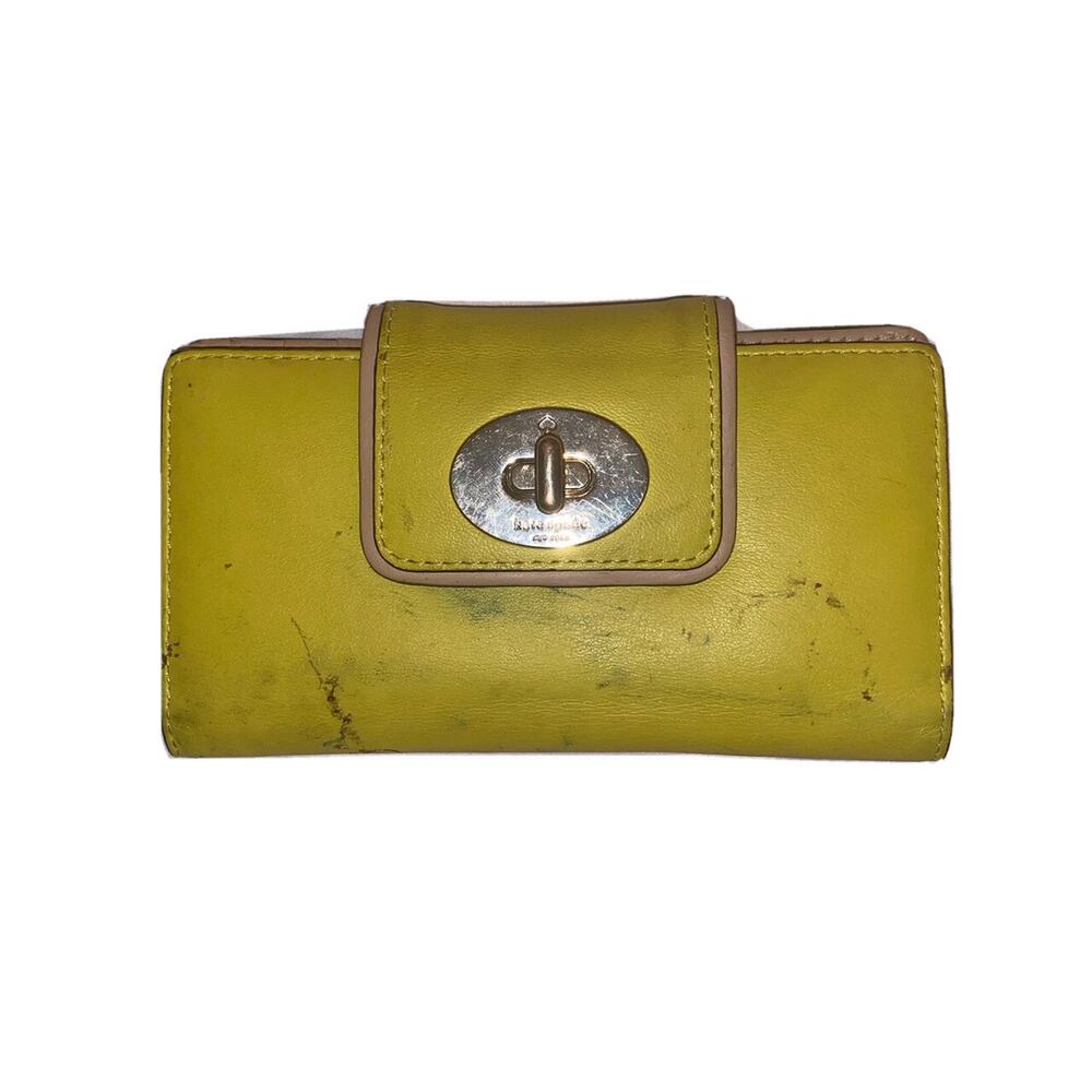 Kate Spade New York‎ Hampton Road Stacy Turnlock Bifold Wallet Yellow